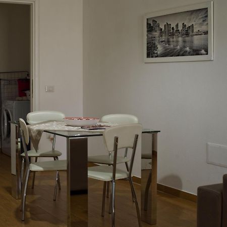 Casa Vacanze Rebecca Pula Exteriör bild
